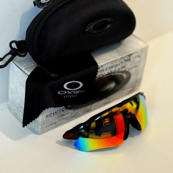 Oakley Radar EV PRIZM Polarized OO9208 - Picture 8 of 9
